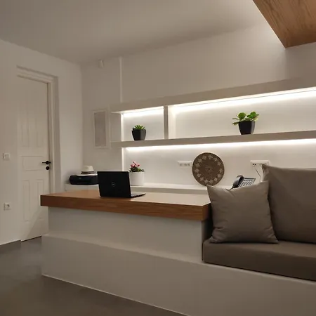 Casa Favorita Hotel *